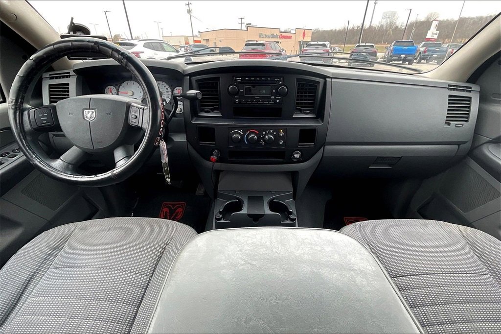 Used 2008 Dodge Ram 1500 Truck ST image 15