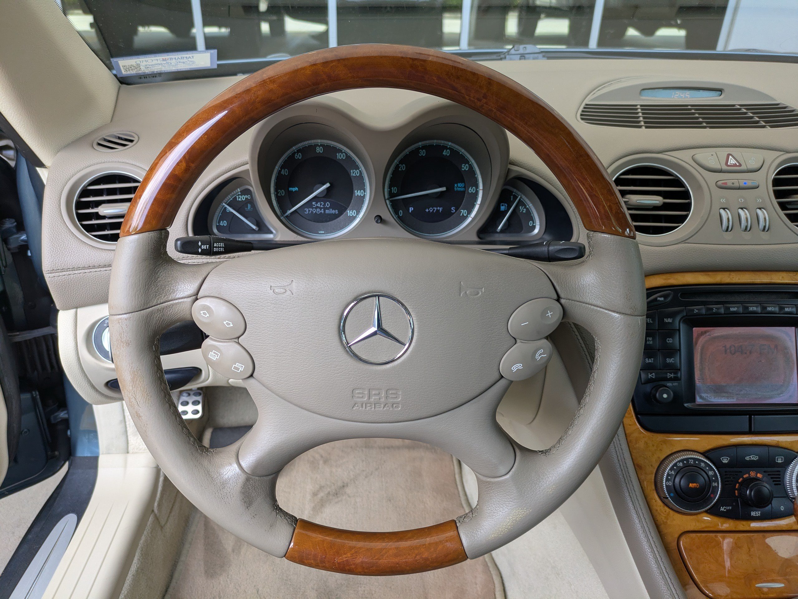Used 2004 Mercedes-Benz SL 500 image 20