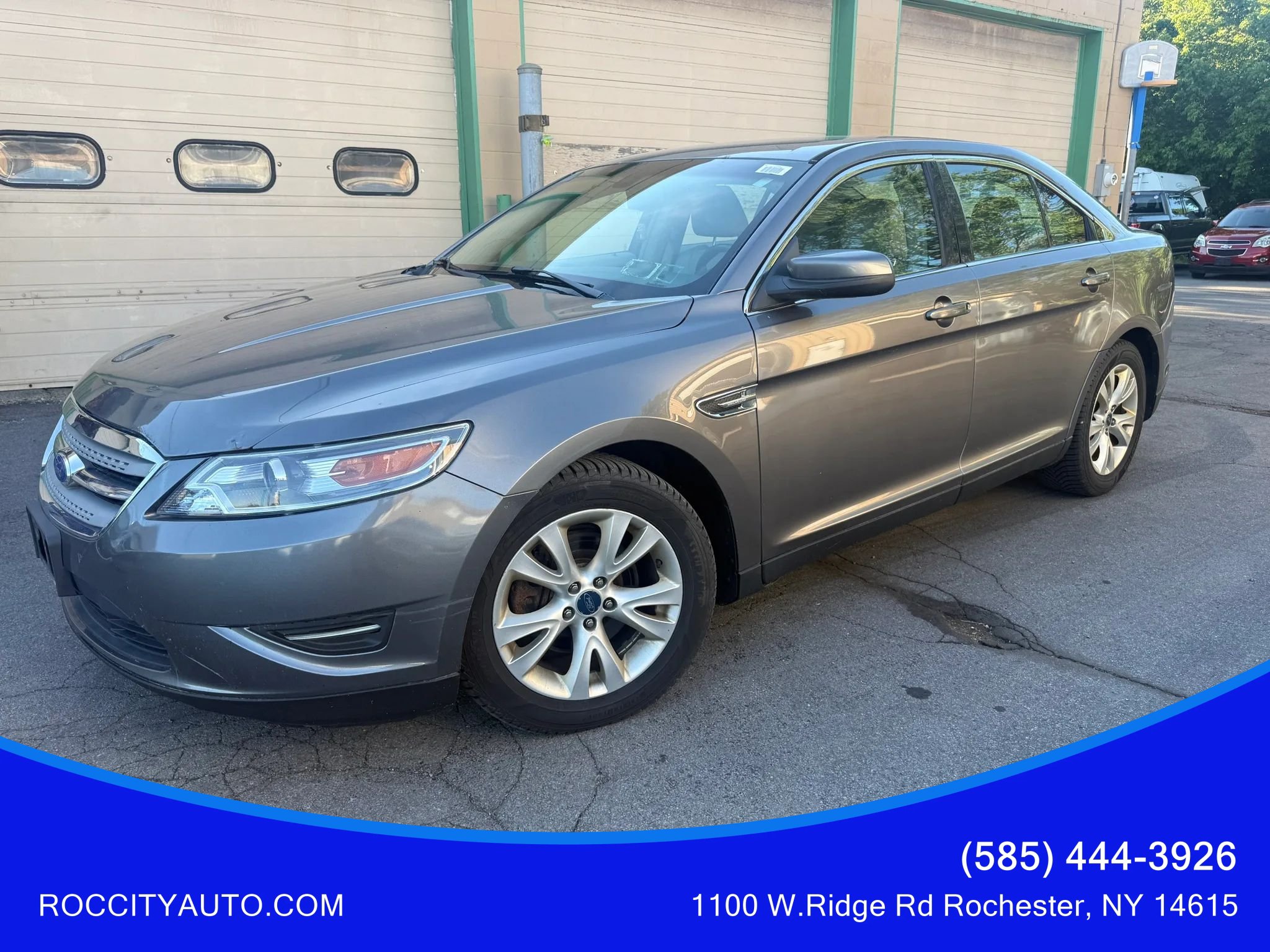 Used 2012 Ford Taurus SEL