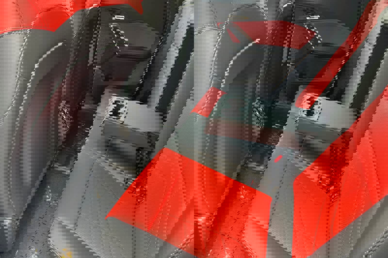 Used 2025 BMW X1 xDrive28i w/ M Sport Package image 4