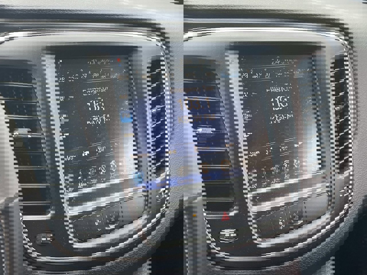 Used 2015 Chrysler 200 Limited w/ Spring Special Group image 6