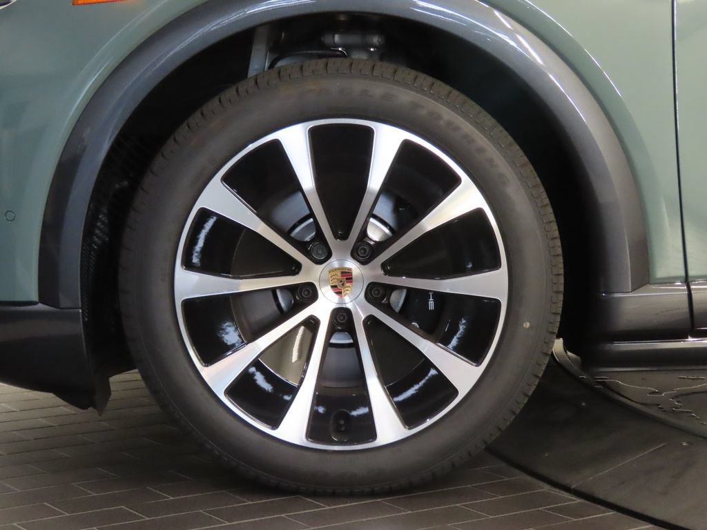 New 2026 Porsche Cayenne S AWD/4WD image 11