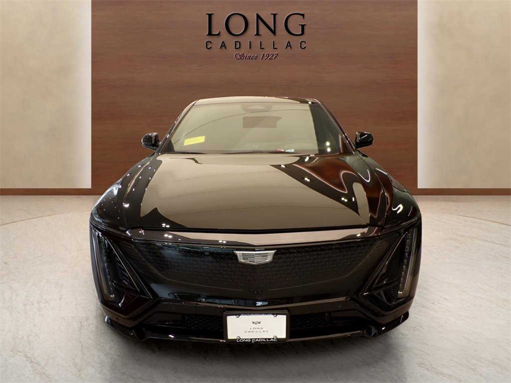 New 2026 Cadillac Lyriq V image 2