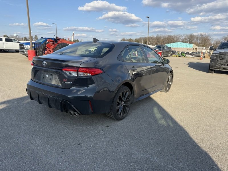 Used 2024 Toyota Corolla SE image 6