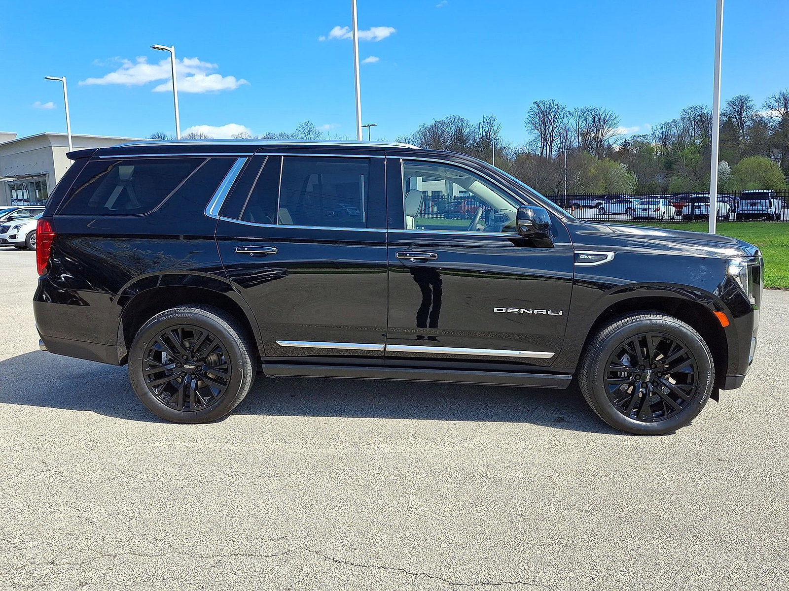 Certified 2021 GMC Yukon Denali w/ Denali Premium Package AWD/4WD image 26