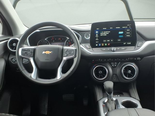 Certified 2025 Chevrolet Blazer LT w/ Convenience Package image 10