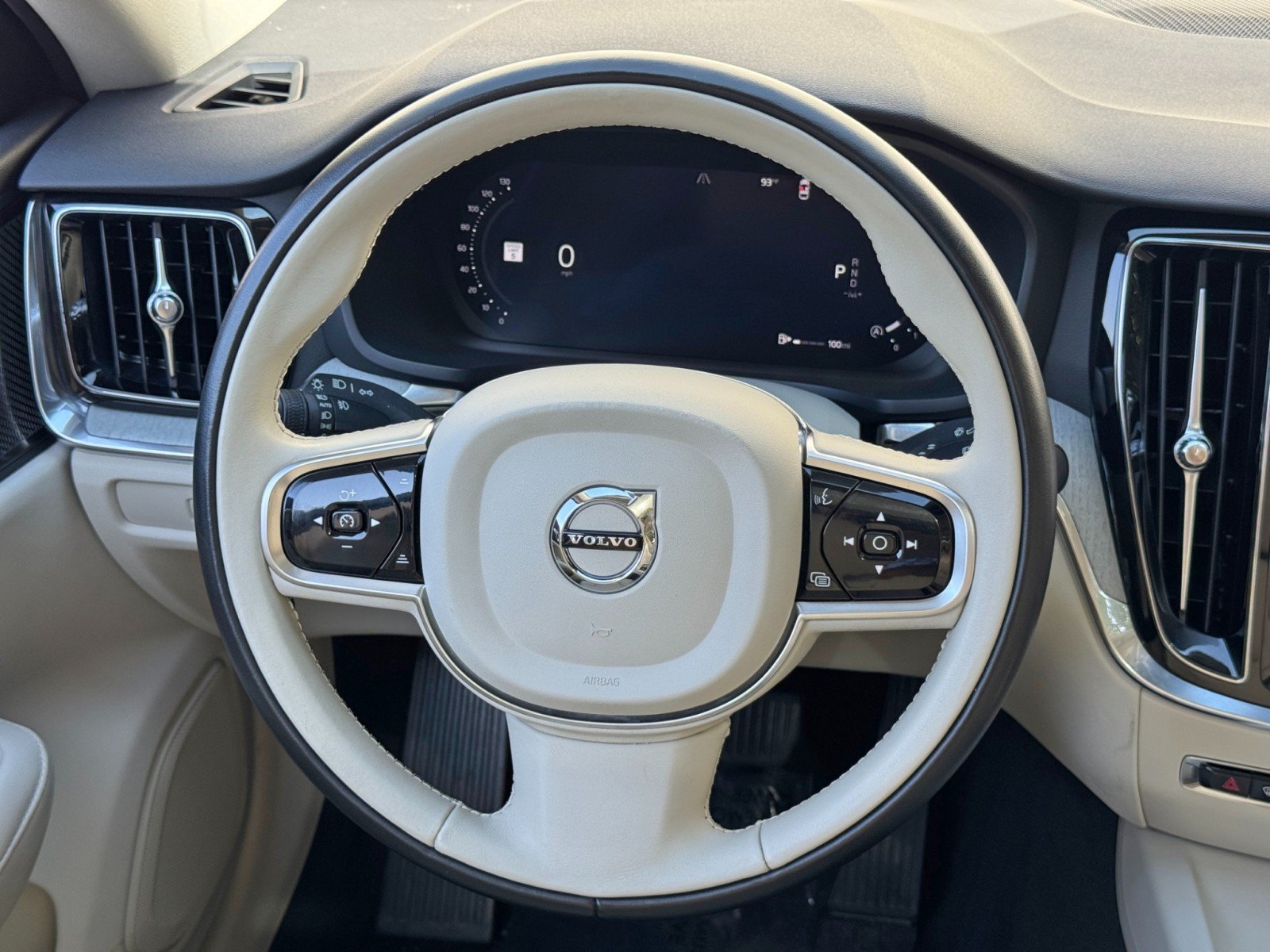 Used 2024 Volvo S60 B5 Plus w/ Climate Package FWD image 21