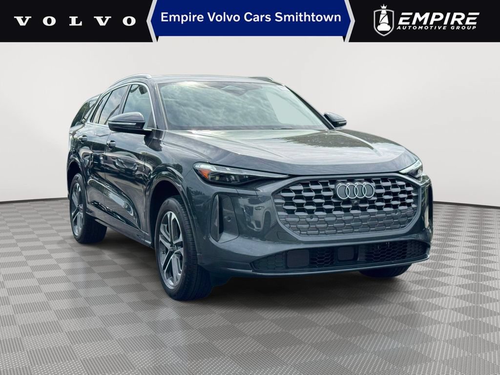 Used 2025 Audi Q5 Premium Plus AWD/4WD image 1