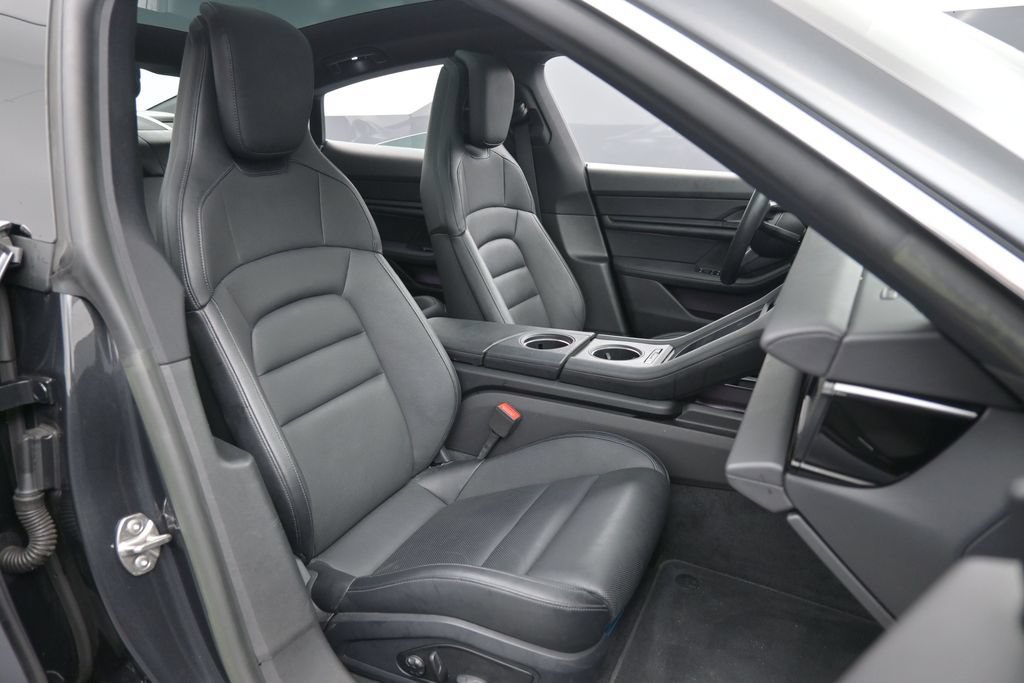 Certified 2023 Porsche Taycan 4S AWD/4WD image 29
