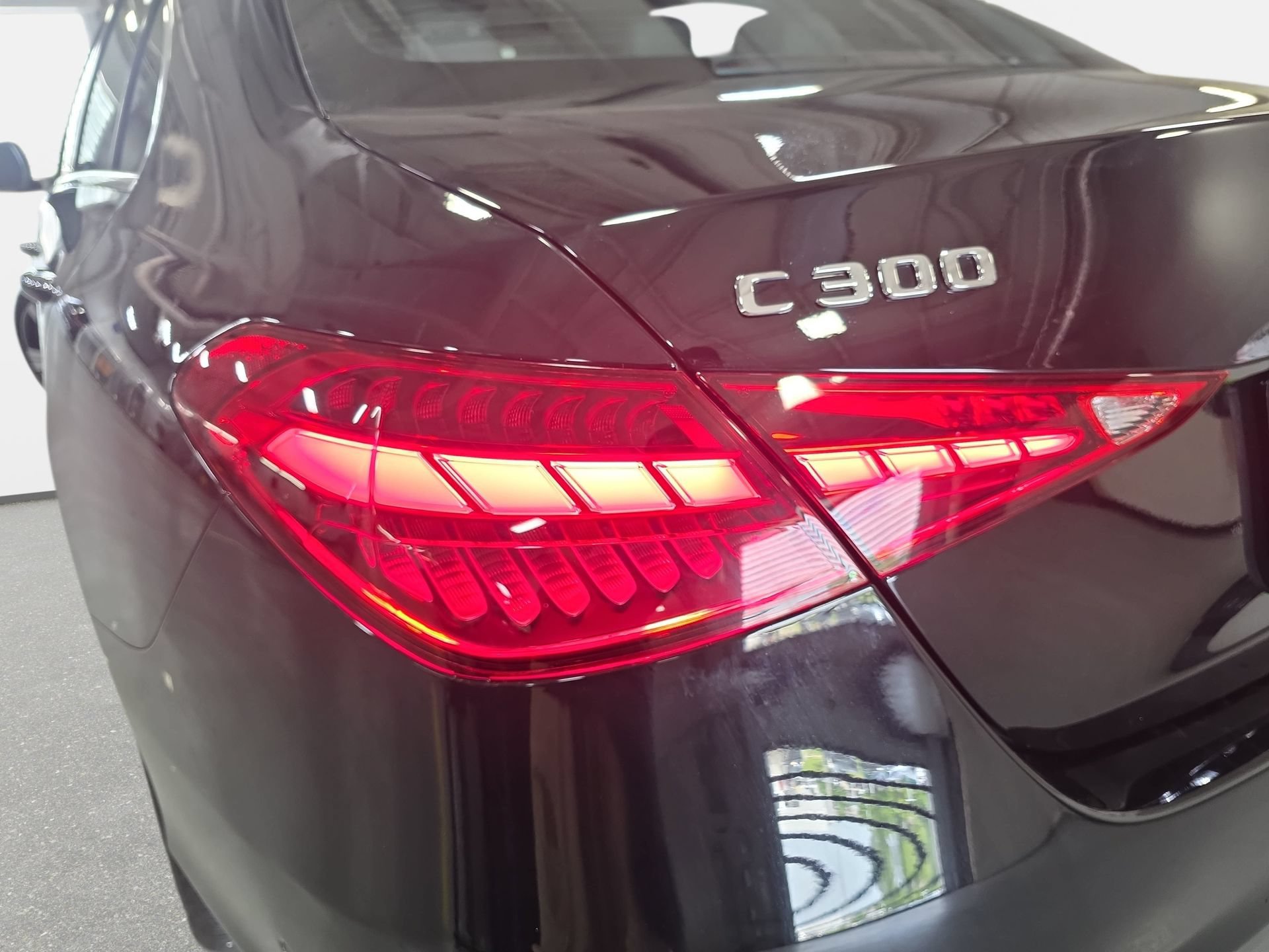 Certified 2025 Mercedes-Benz C 300 4MATIC Sedan image 32