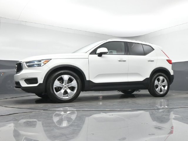 Used 2019 Volvo XC40 T5 Momentum AWD/4WD image 36