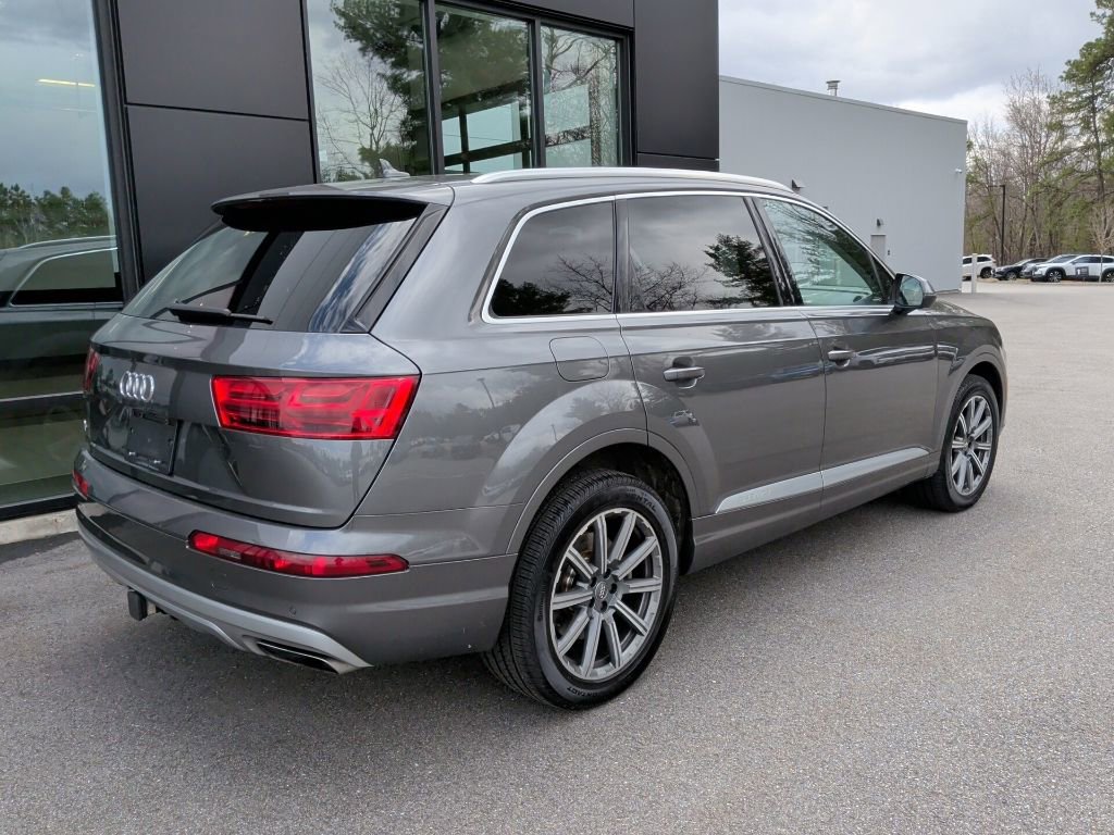 Used 2019 Audi Q7 3.0T Premium Plus w/ Premium Plus Package AWD/4WD image 7