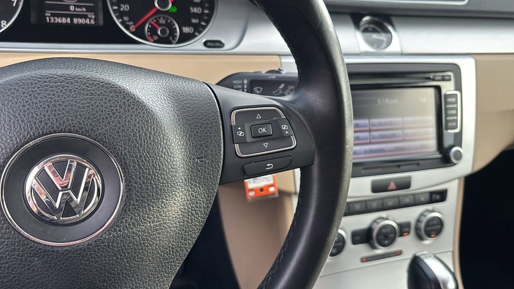 Used 2013 Volkswagen CC Sport image 18