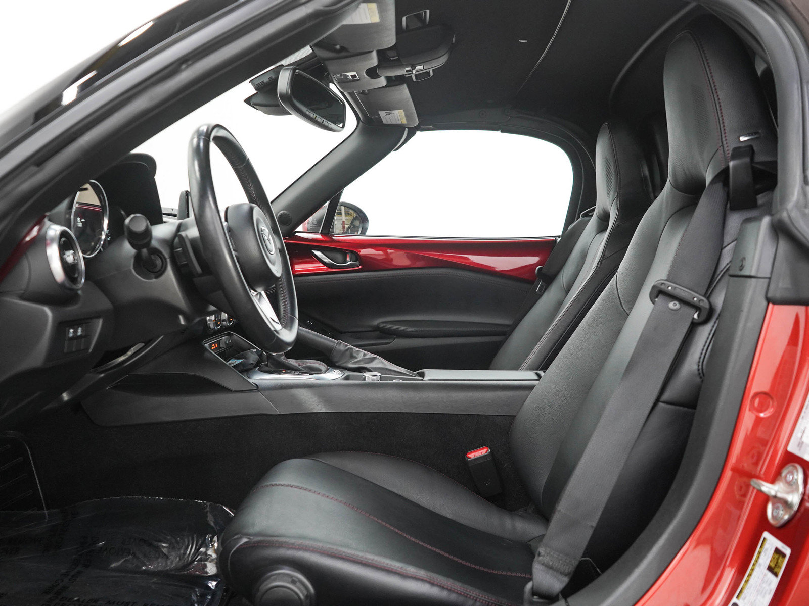 Used 2019 MAZDA MX-5 Miata Grand Touring RWD image 14