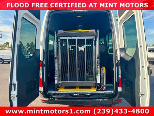 Used 2021 Mercedes-Benz Sprinter 2500 image 29