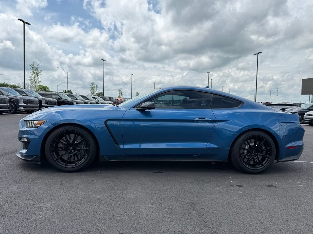 Used 2020 Ford Mustang Shelby GT350 w/ Technology Package RWD image 8