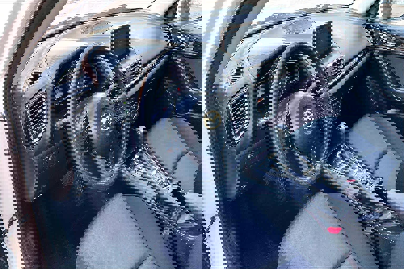 Used 2015 MAZDA MAZDA3 i Sport image 15