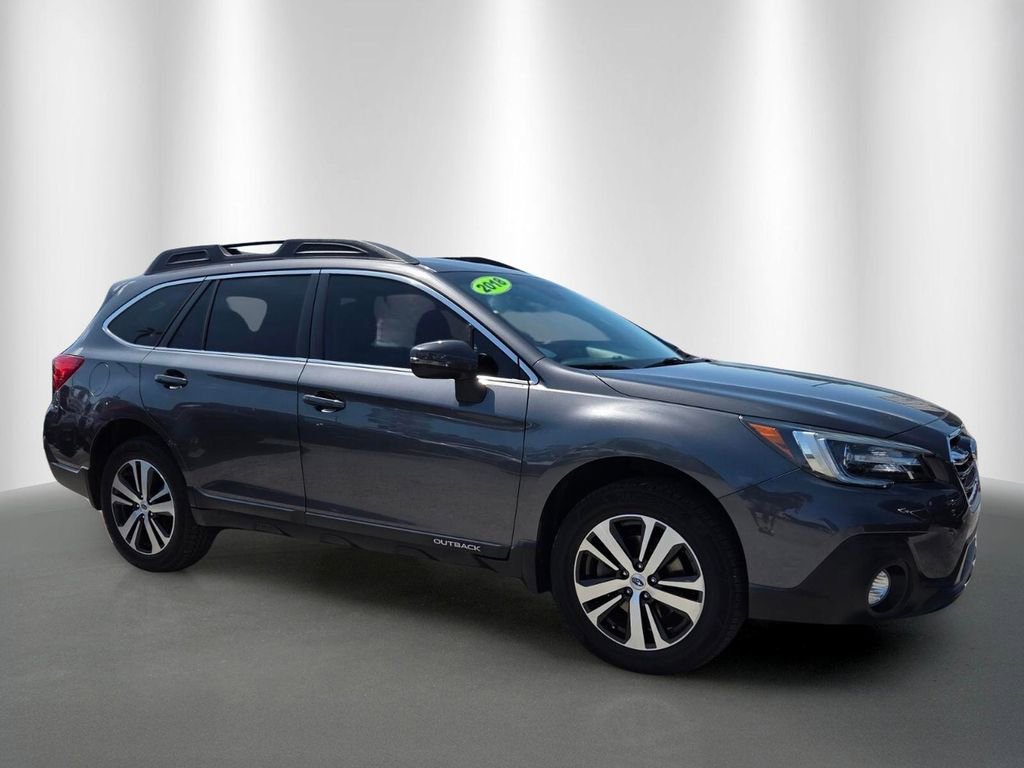 Used 2018 Subaru Outback 2.5i Limited AWD/4WD image 2