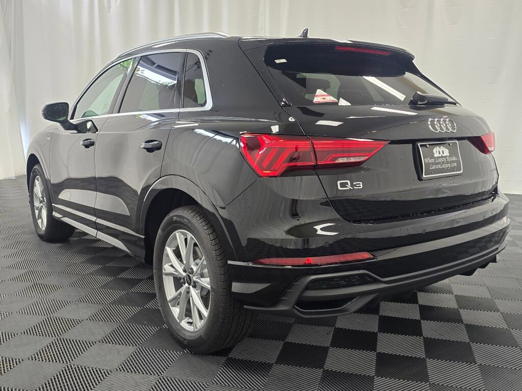 New 2025 Audi Q3 2.0T Premium Plus image 4