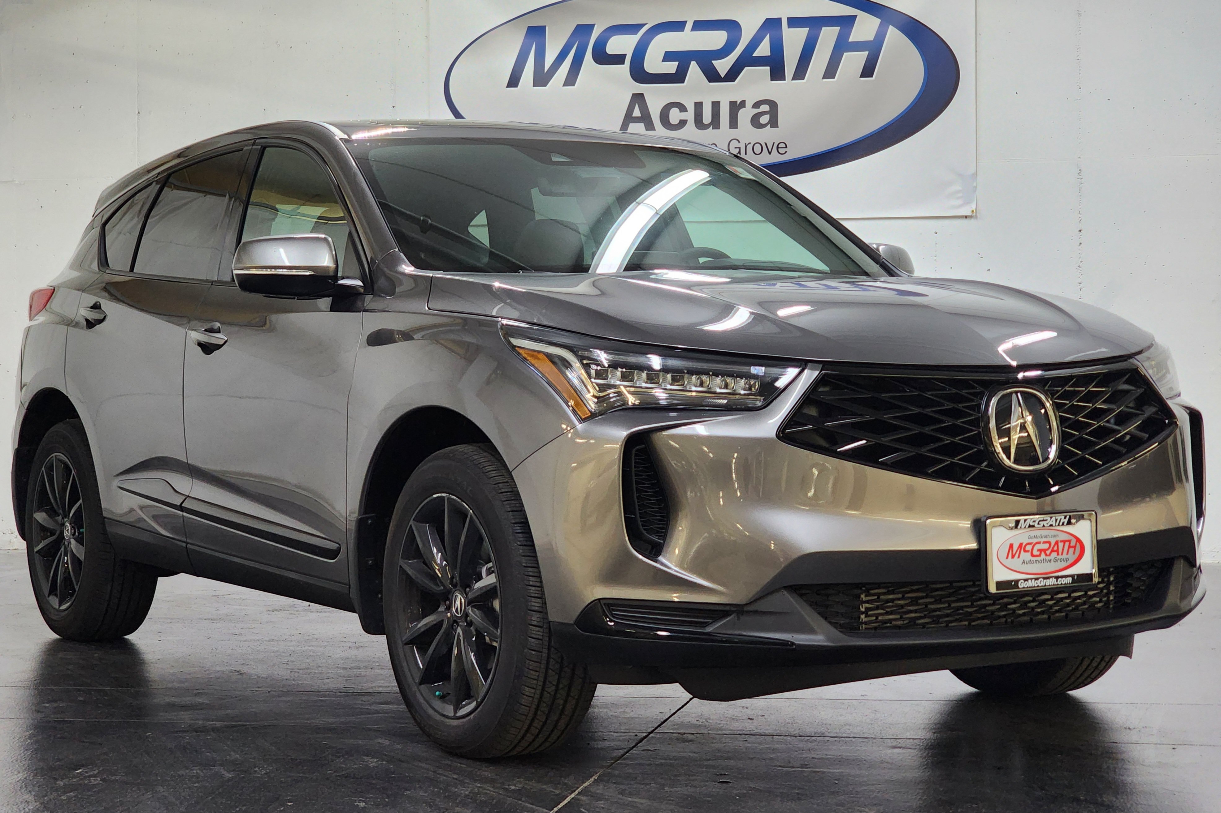 Used 2026 Acura RDX SH-AWD image 3