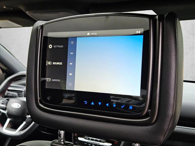 Used 2023 Ford Explorer ST-Line w/ Class IV Trailer Tow Package image 24