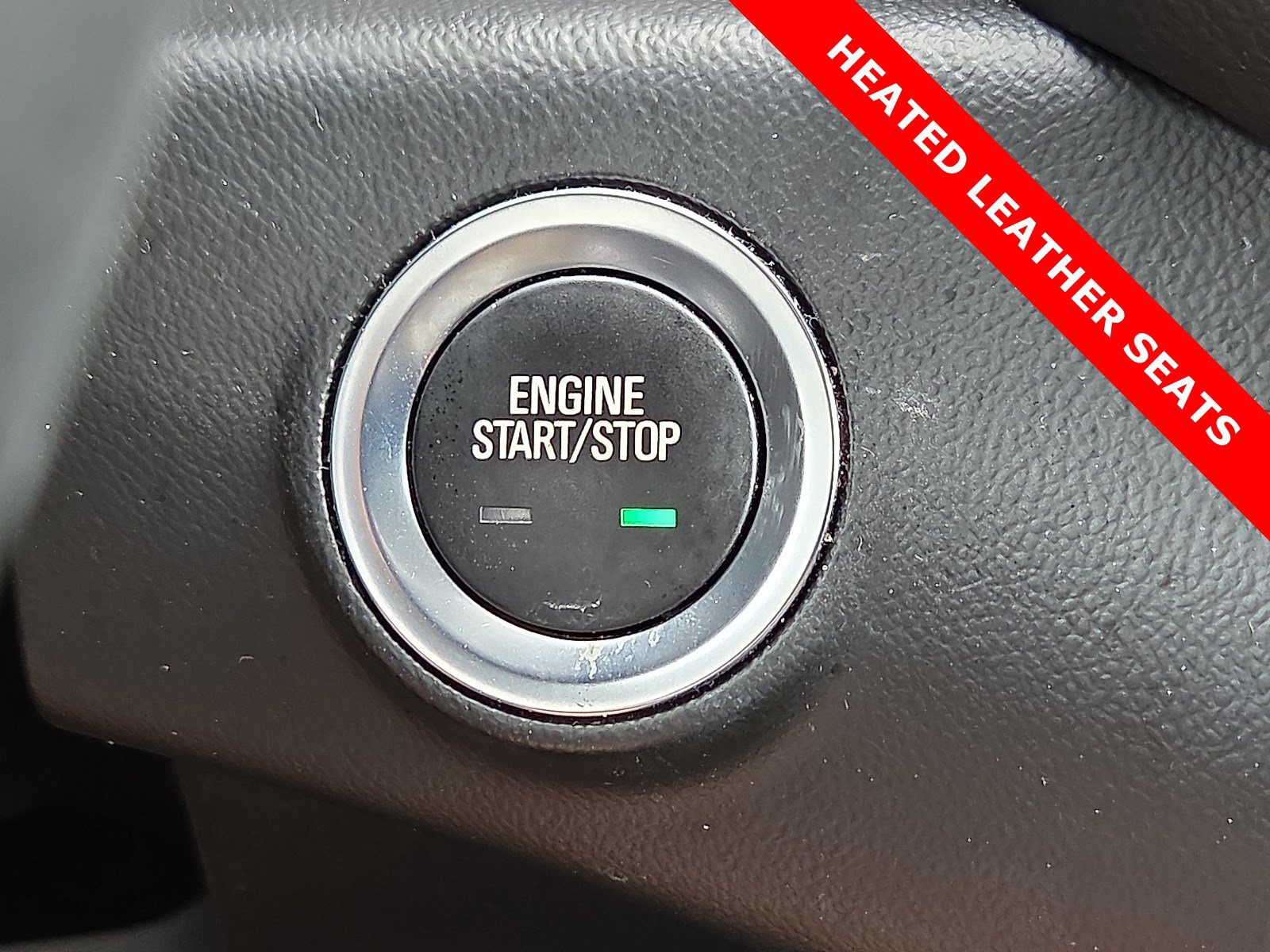 Used 2022 GMC Terrain SLT w/ Tech Package image 19