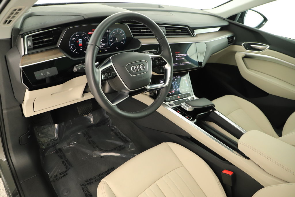 Certified 2024 Audi Q8 e-tron Premium Plus AWD/4WD image 15