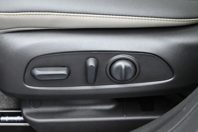 New 2026 Chevrolet Trax ACTIV w/ Sunroof Package FWD image 41