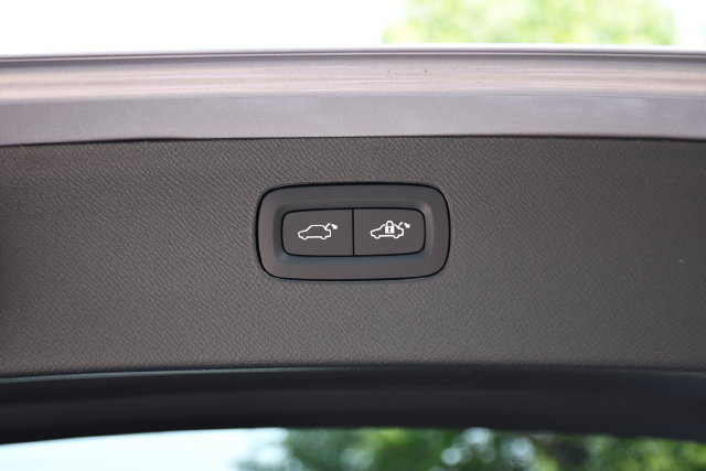New 2026 Volvo XC90 B6 Ultra w/ Protection Package Premier AWD/4WD image 27