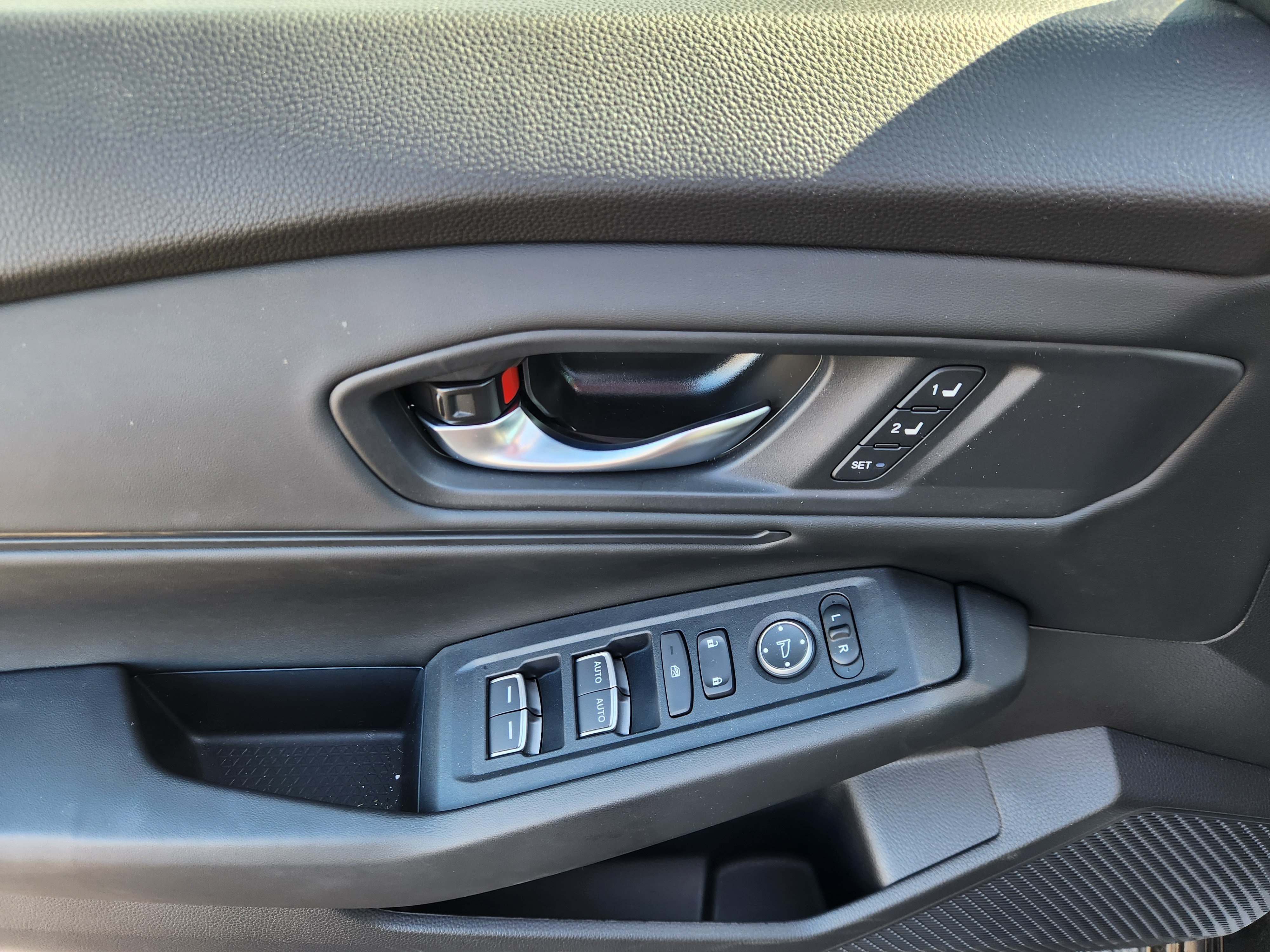 Certified 2026 Honda Accord EX-L image 17