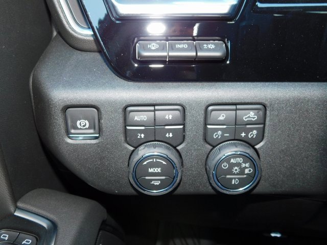 New 2026 Chevrolet Silverado 1500 LTZ w/ LTZ Premium Package image 32