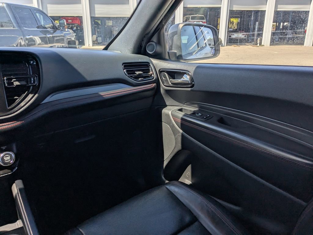 Used 2024 Dodge Durango GT image 17