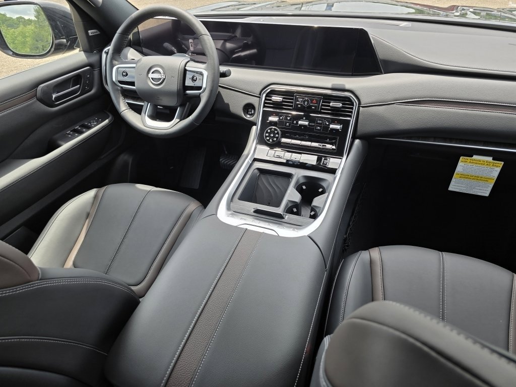 New 2025 Nissan Armada SL w/ Captain's Chari Seat Package image 14