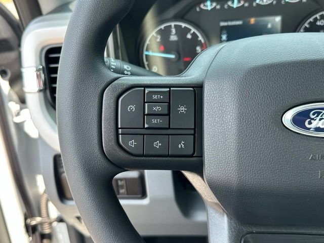New 2026 Ford F550 4x4 Regular Cab Super Duty image 9