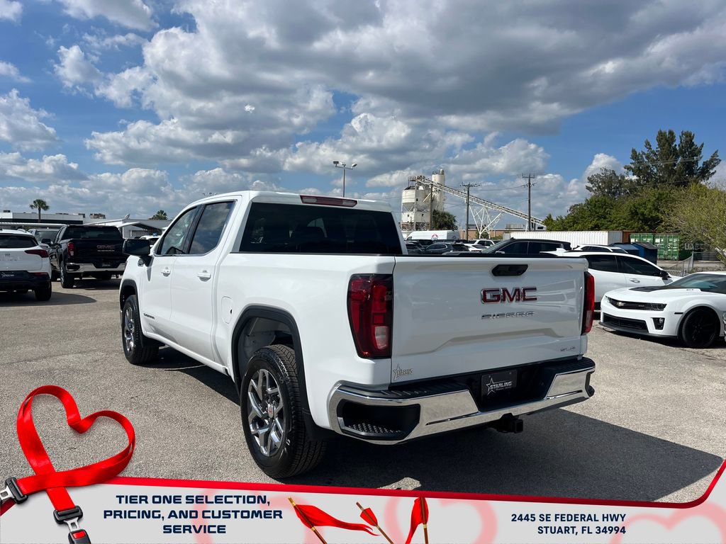 New 2026 GMC Sierra 1500 SLE image 5
