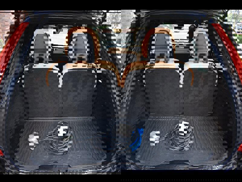 Used 2017 Volvo XC90 T8 Inscription w/ Luxury Package image 24