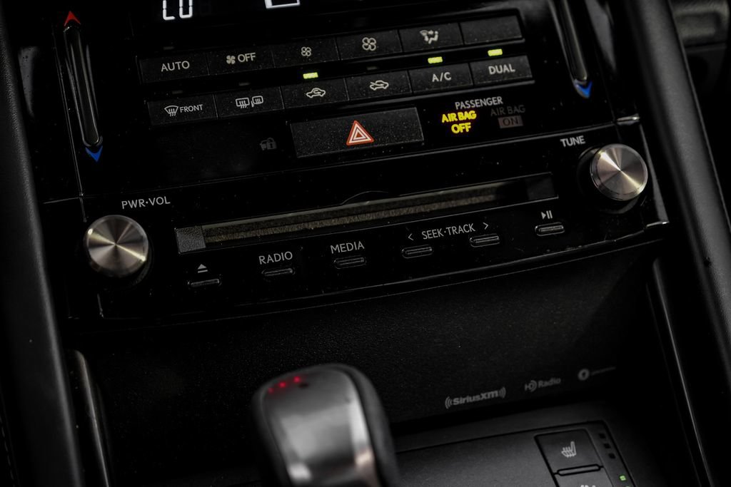 Used 2022 Lexus IS 350 F Sport RWD image 29