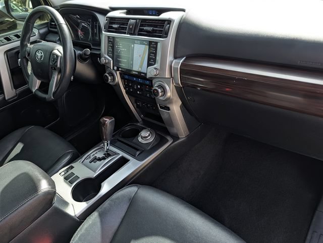 Used 2022 Toyota 4Runner Limited AWD/4WD image 36