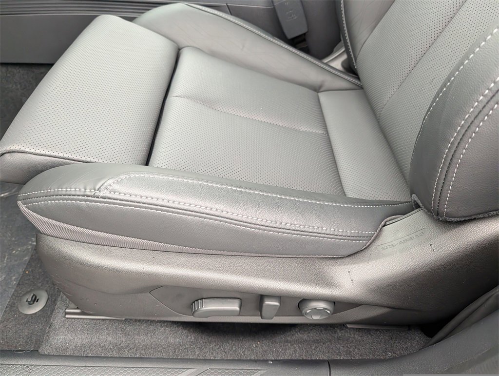 New 2026 Subaru Outback Touring XT image 14