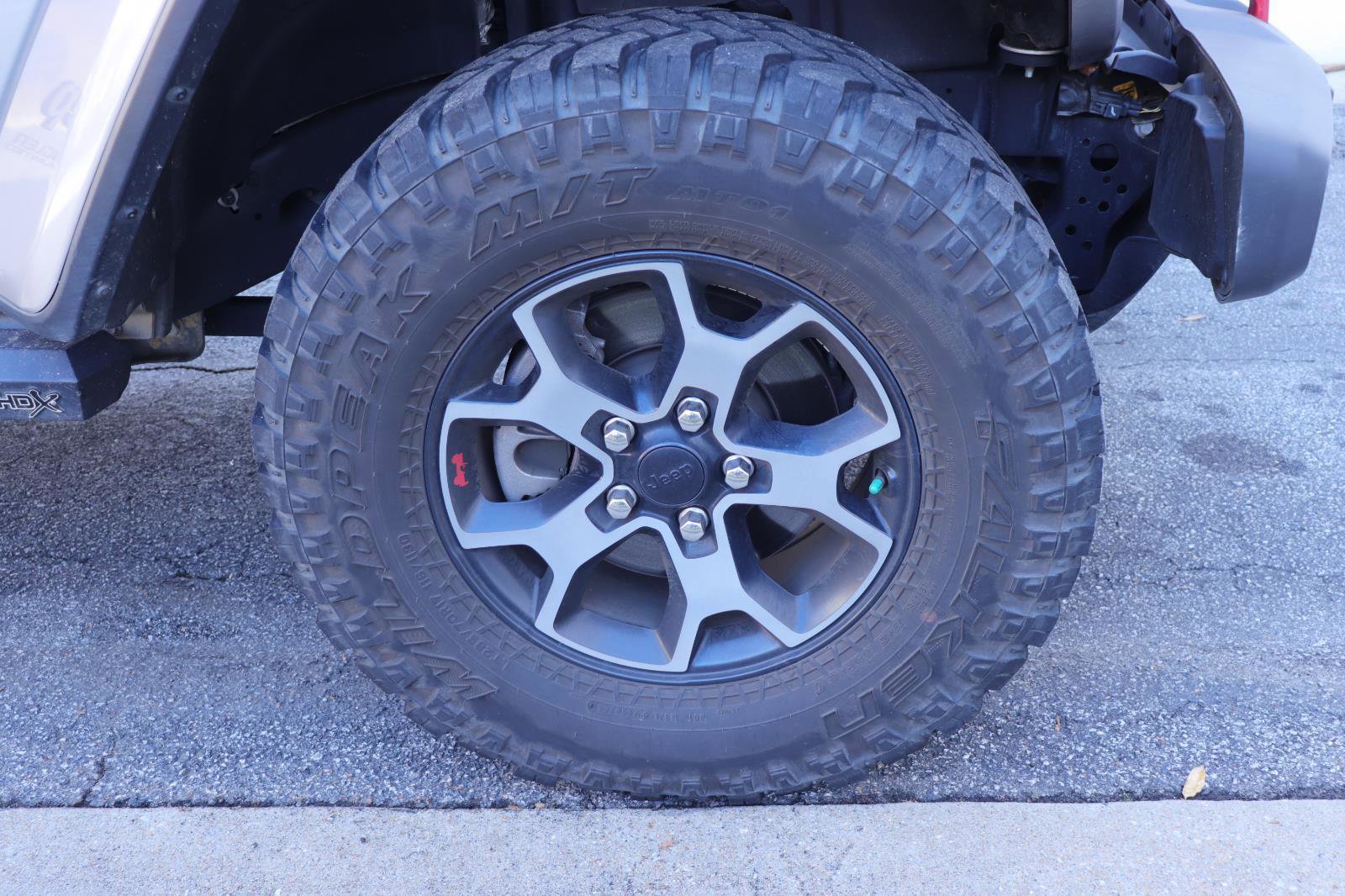 Used 2019 Jeep Wrangler Unlimited Rubicon image 39