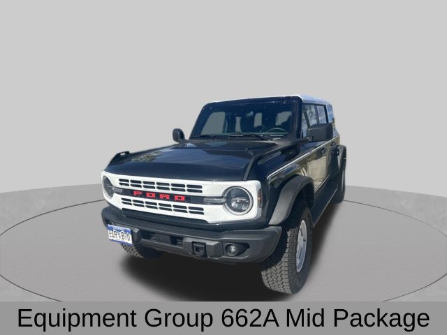 Used 2025 Ford Bronco Heritage Edition AWD/4WD image 3