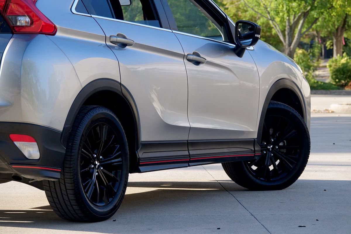 Used 2020 Mitsubishi Eclipse Cross LE image 33