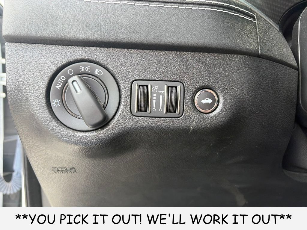 Used 2023 Dodge Charger SRT Hellcat w/ Harman/Kardon Audio Group RWD image 11