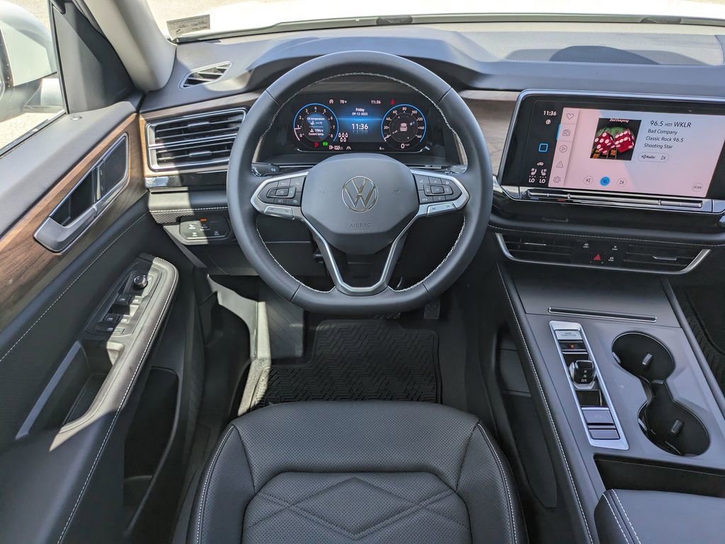 New 2026 Volkswagen Atlas SE image 16