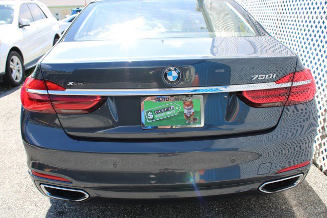 Used 2016 BMW 750i xDrive image 42