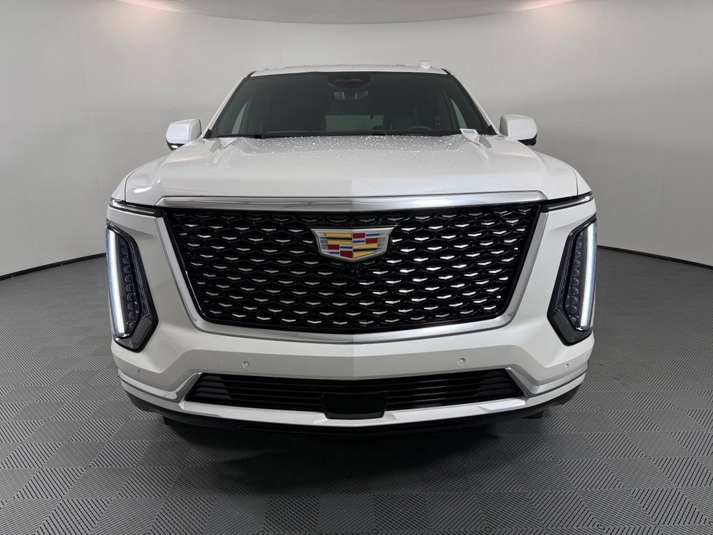 Used 2025 Cadillac Escalade Premium Luxury AWD/4WD image 10