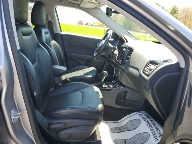 Used 2019 Jeep Compass Limited w/ Safety & Security Group AWD/4WD image 24