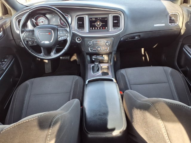 Used 2022 Dodge Charger SXT RWD image 9