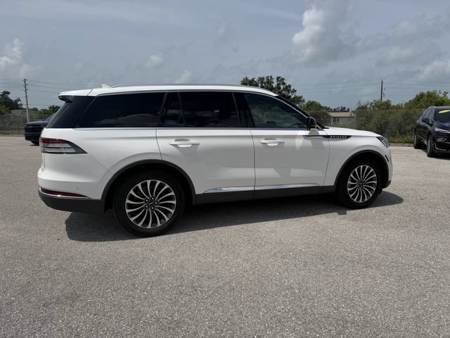 Used 2023 Lincoln Aviator Reserve w/ Equipment Group 201A AWD/4WD image 3