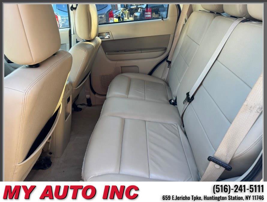 Used 2011 Ford Escape Limited w/ 301A Rapid Spec Order Code image 33